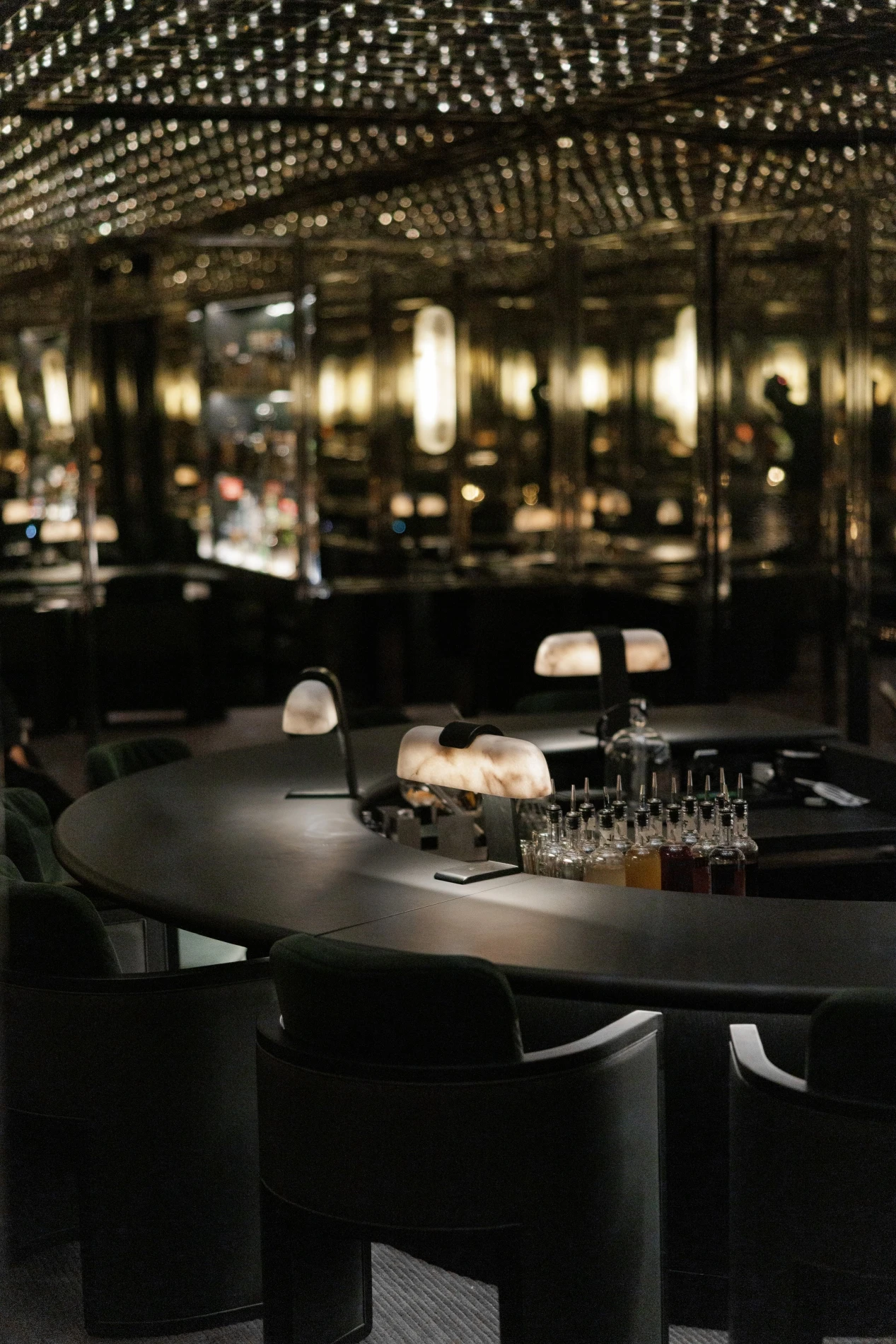 The Mirror Room - Gallery Image 4