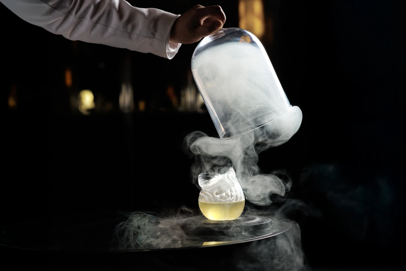 The Mirror Room - Gallery Image 2